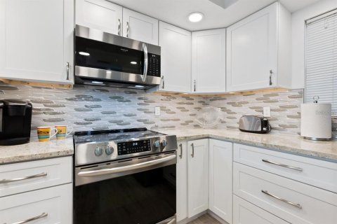 Copropriété à vendre à Sarasota, Floride: 1 chambre, 72.46 m2 № 2405375 - photo 17