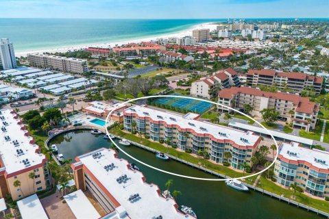 Copropriété à vendre à Sarasota, Floride: 1 chambre, 72.46 m2 № 2405375 - photo 2