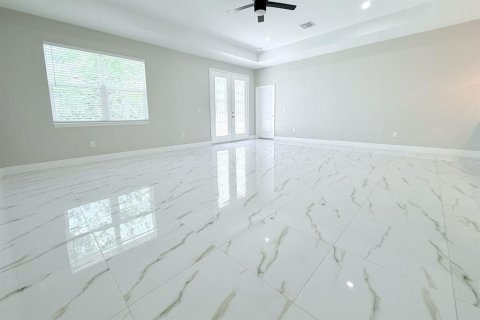 Купить виллу или дом в Тампа, Флорида 4 комнаты, 167.41м2, № 1570657 - фото 13