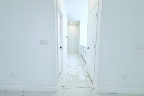 Купить виллу или дом в Тампа, Флорида 4 комнаты, 167.41м2, № 1570657 - фото 27
