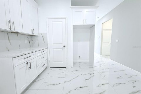 Купить виллу или дом в Тампа, Флорида 4 комнаты, 167.41м2, № 1570657 - фото 9