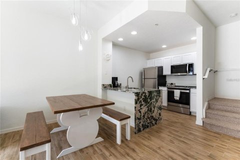 Touwnhouse à vendre à Kissimmee, Floride: 3 chambres, 120.4 m2 № 1551617 - photo 26