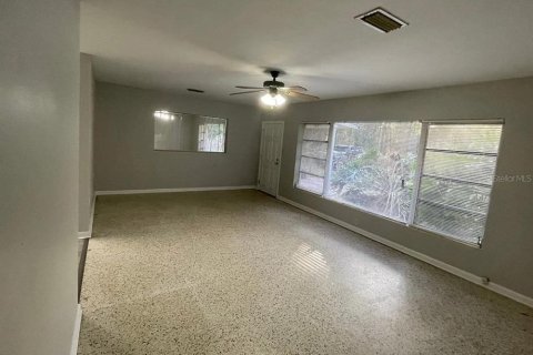 Casa en alquiler en Gainesville, Florida, 3 dormitorios, 179.77 m2 № 1791340 - foto 4