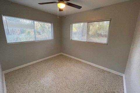 Casa en alquiler en Gainesville, Florida, 3 dormitorios, 179.77 m2 № 1791340 - foto 6
