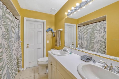House in Orlando, Florida 4 bedrooms, 213.77 sq.m. № 1722756 - photo 14
