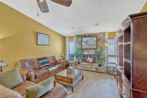 House in Orlando, Florida 4 bedrooms, 213.77 sq.m. № 1722756 - photo 3
