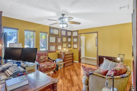 House in Orlando, Florida 4 bedrooms, 213.77 sq.m. № 1722756 - photo 7