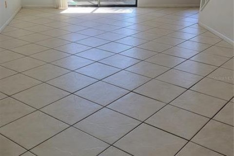 Condominio en alquiler en Sarasota, Florida, 3 dormitorios, 131.83 m2 № 1871269 - foto 8