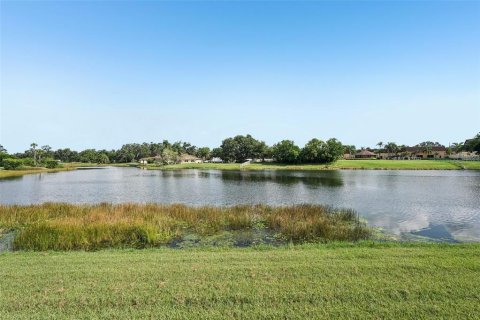 Condo in Sun City Center, Florida, 1 bedroom  № 1873191 - photo 10