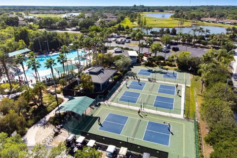 Condo in Sun City Center, Florida, 1 bedroom  № 1873191 - photo 20