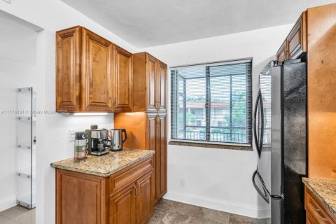 Copropriété à vendre à Weston, Floride: 2 chambres, 114.36 m2 № 1883805 - photo 7