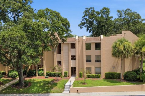 Condo in Altamonte Springs, Florida, 2 bedrooms  № 2334103