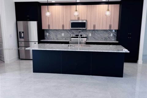 Villa ou maison à vendre à Port Charlotte, Floride: 4 chambres, 172.43 m2 № 2065094 - photo 11