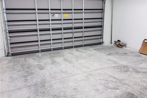 Villa ou maison à vendre à Port Charlotte, Floride: 4 chambres, 172.43 m2 № 2065094 - photo 29