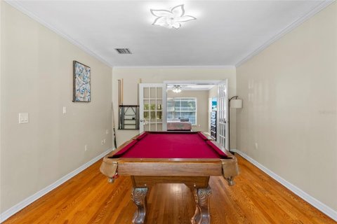 House in Tampa, Florida 4 bedrooms, 272.02 sq.m. № 1626120 - photo 9