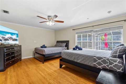 House in Tampa, Florida 4 bedrooms, 272.02 sq.m. № 1626120 - photo 23