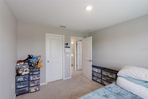 House in Winter Haven, Florida 5 bedrooms, 268.39 sq.m. № 1669821 - photo 17