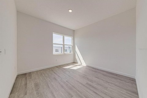 Adosado en alquiler en Davenport, Florida, 5 dormitorios, 155.24 m2 № 1846512 - foto 14