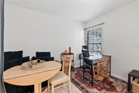 Condominio en venta en Altamonte Springs, Florida, 2 dormitorios, 93 m2 № 2231934 - foto 22