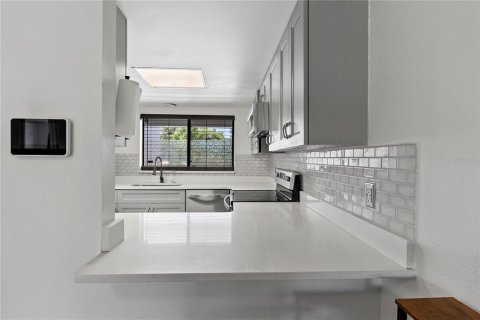 Condominio en venta en Altamonte Springs, Florida, 2 dormitorios, 93 m2 № 2231934 - foto 10