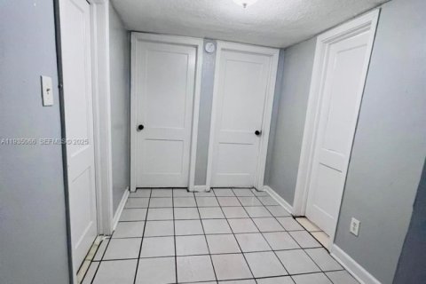 Casa en alquiler en Jacksonville, Florida, 3 dormitorios, 87.79 m2 № 1993244 - foto 14