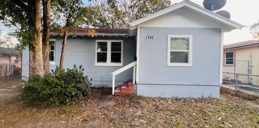 Casa en Jacksonville, Florida 3 dormitorios, 87.79 m2 № 1993244
