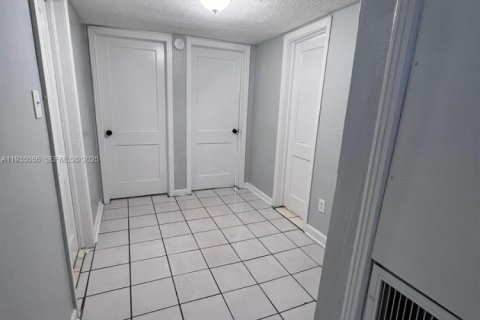 Casa en alquiler en Jacksonville, Florida, 3 dormitorios, 87.79 m2 № 1993244 - foto 13