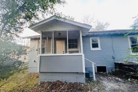 Casa en alquiler en Jacksonville, Florida, 3 dormitorios, 87.79 m2 № 1993244 - foto 3