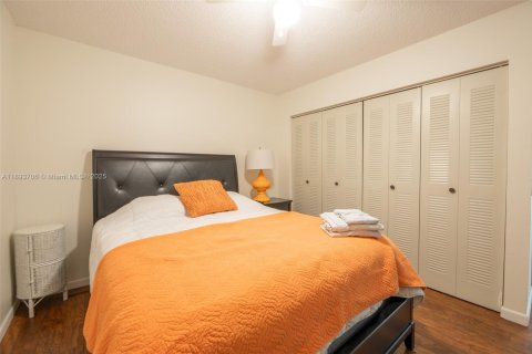 Купить кондоминиум в Хайполюксо, Флорида 3 спальни, 95.13м2, № 1949549 - фото 19