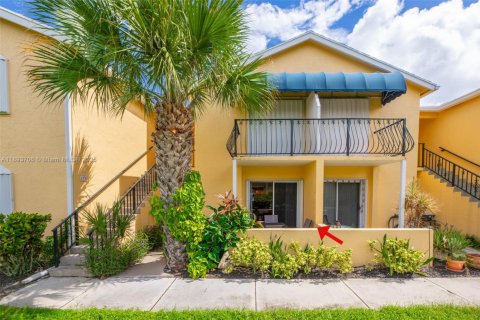 Купить кондоминиум в Хайполюксо, Флорида 3 спальни, 95.13м2, № 1949549 - фото 27