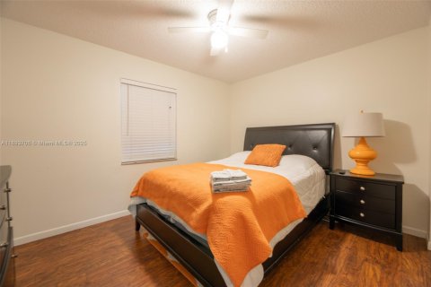 Купить кондоминиум в Хайполюксо, Флорида 3 спальни, 95.13м2, № 1949549 - фото 20