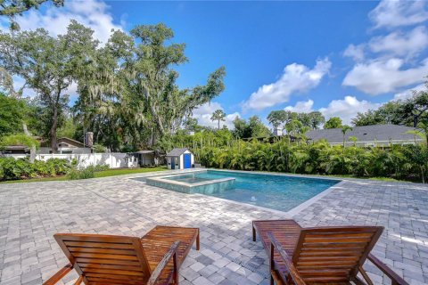 Villa ou maison à vendre à Brandon, Floride: 4 chambres, 267.37 m2 № 2149351 - photo 3
