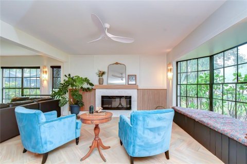 Villa ou maison à vendre à Brandon, Floride: 4 chambres, 267.37 m2 № 2149351 - photo 7