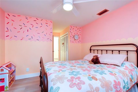 Villa ou maison à vendre à Brandon, Floride: 4 chambres, 267.37 m2 № 2149351 - photo 27