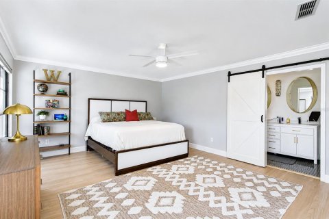 Villa ou maison à vendre à Brandon, Floride: 4 chambres, 267.37 m2 № 2149351 - photo 24