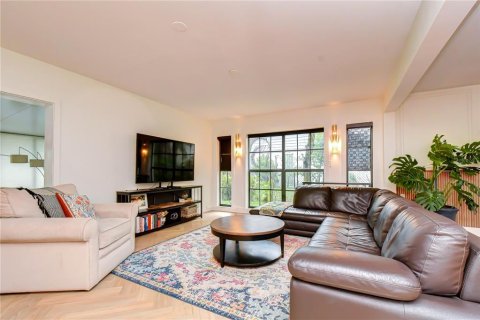 Villa ou maison à vendre à Brandon, Floride: 4 chambres, 267.37 m2 № 2149351 - photo 10