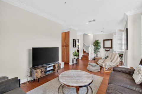 Townhouse in Boca Raton, Florida 3 bedrooms, 216.83 sq.m. № 2393248 - photo 20