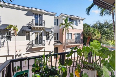 Townhouse in Boca Raton, Florida 3 bedrooms, 216.83 sq.m. № 2393248 - photo 29