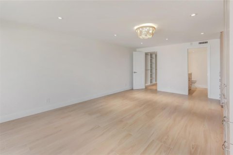 Copropriété à vendre à Fort Lauderdale, Floride: 2 chambres, 139.17 m2 № 2084590 - photo 23