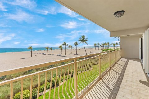 Copropriété à vendre à Fort Lauderdale, Floride: 2 chambres, 139.17 m2 № 2084590 - photo 8