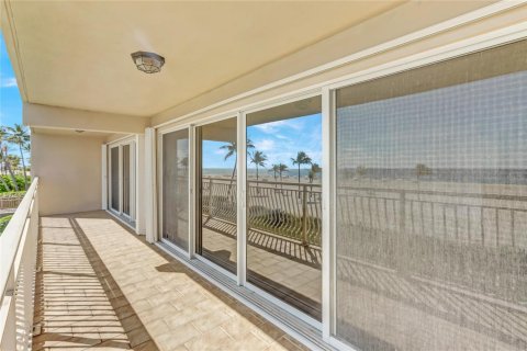 Copropriété à vendre à Fort Lauderdale, Floride: 2 chambres, 139.17 m2 № 2084590 - photo 10