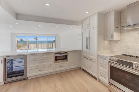 Copropriété à vendre à Fort Lauderdale, Floride: 2 chambres, 139.17 m2 № 2084590 - photo 17