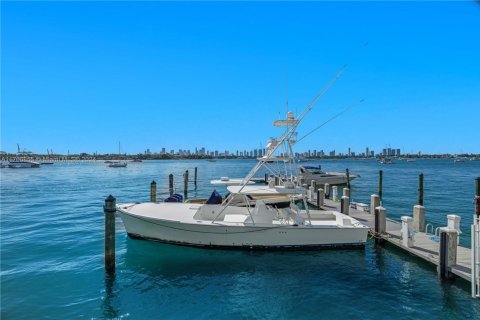 Condominio en venta en Miami Beach, Florida, 51.28 m2 № 1459331 - foto 27