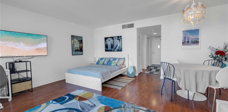 Estudio en el Condominio en Miami Beach, Florida № 1459331