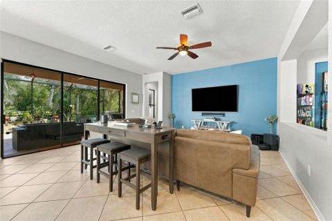 House in Lutz, Florida 5 bedrooms, 336.21 sq.m. № 2396342 - photo 19