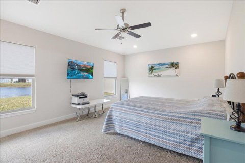 House in St. Lucie, Florida 3 bedrooms, 163.79 sq.m. № 2083192 - photo 18