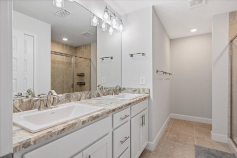 House in St. Lucie, Florida 3 bedrooms, 163.79 sq.m. № 2083192 - photo 21