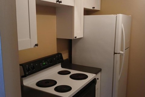 Купить кондоминиум в Дирфилд-Бич, Флорида 4 комнаты, 55.09м2, № 2084088 - фото 4
