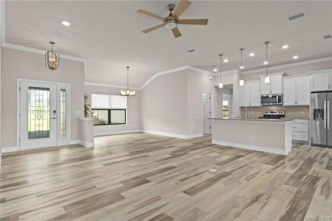House in Hernando, Florida 3 bedrooms, 166.85 sq.m. № 2266662 - photo 6