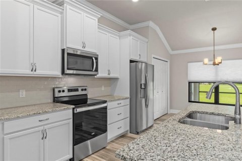 House in Hernando, Florida 3 bedrooms, 166.85 sq.m. № 2266662 - photo 13